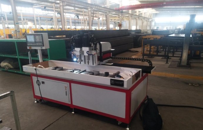 為什么選擇多米熱熔鉆孔機機？